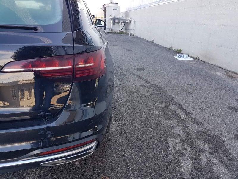 Audi A4 A4 Avant 30 2.0 tdi mhev Business Advanced 136cv s-tronic