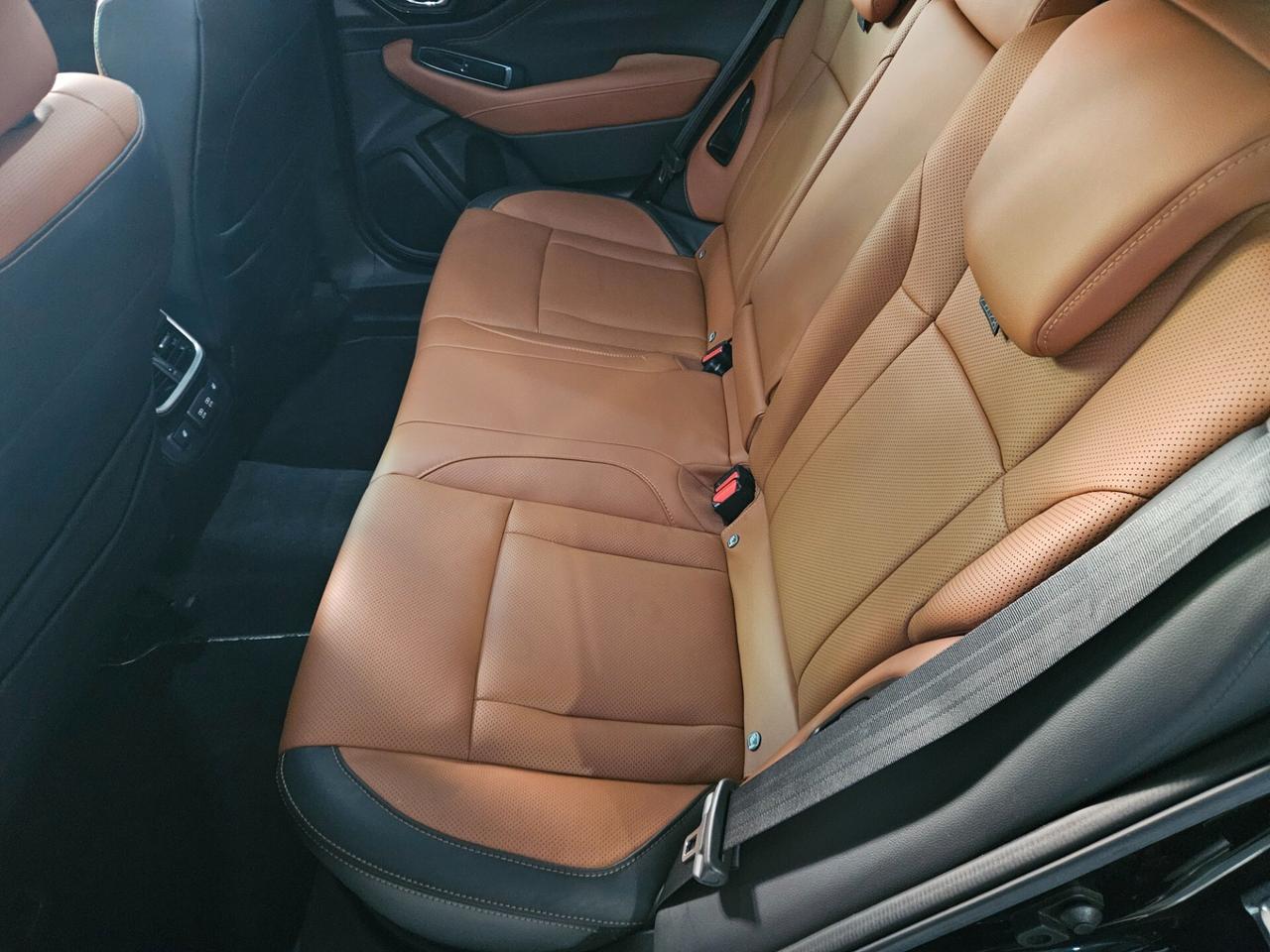 Subaru OUTBACK 2.5i Lineartronic Premium