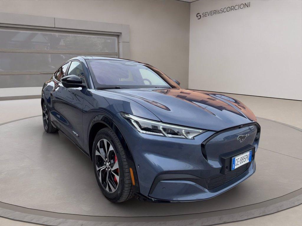 FORD Mustang Mach-e extended range awd 351cv auto del 2021