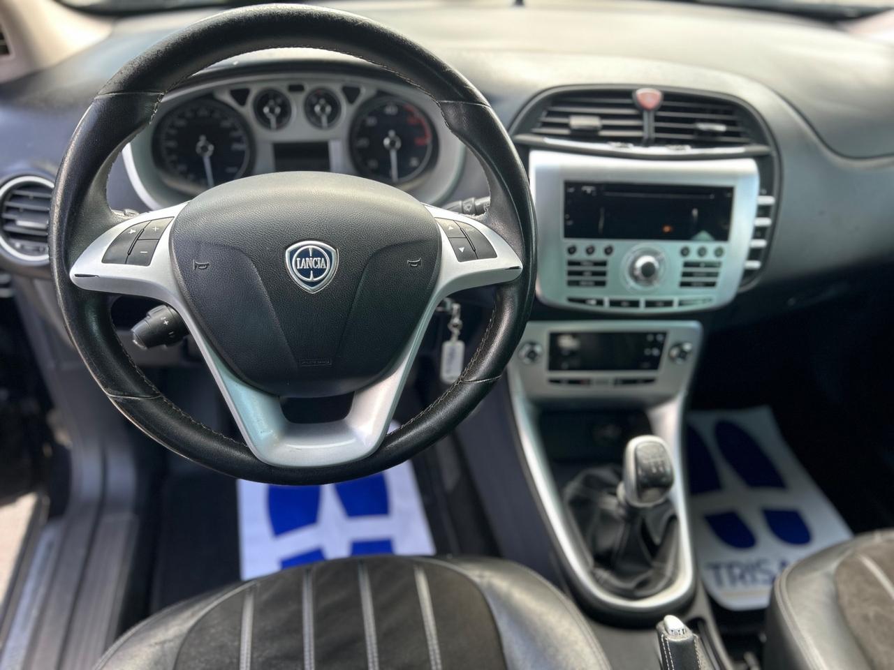 Lancia Delta 1.6 MJT Gold