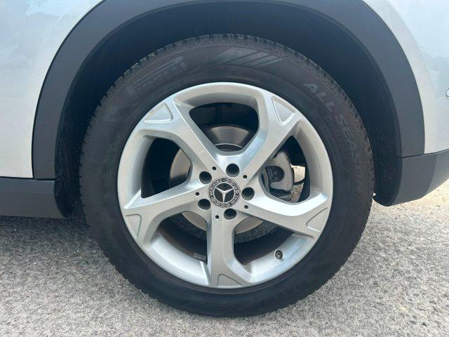 MERCEDES-BENZ GLA 200 d Automatic Sport