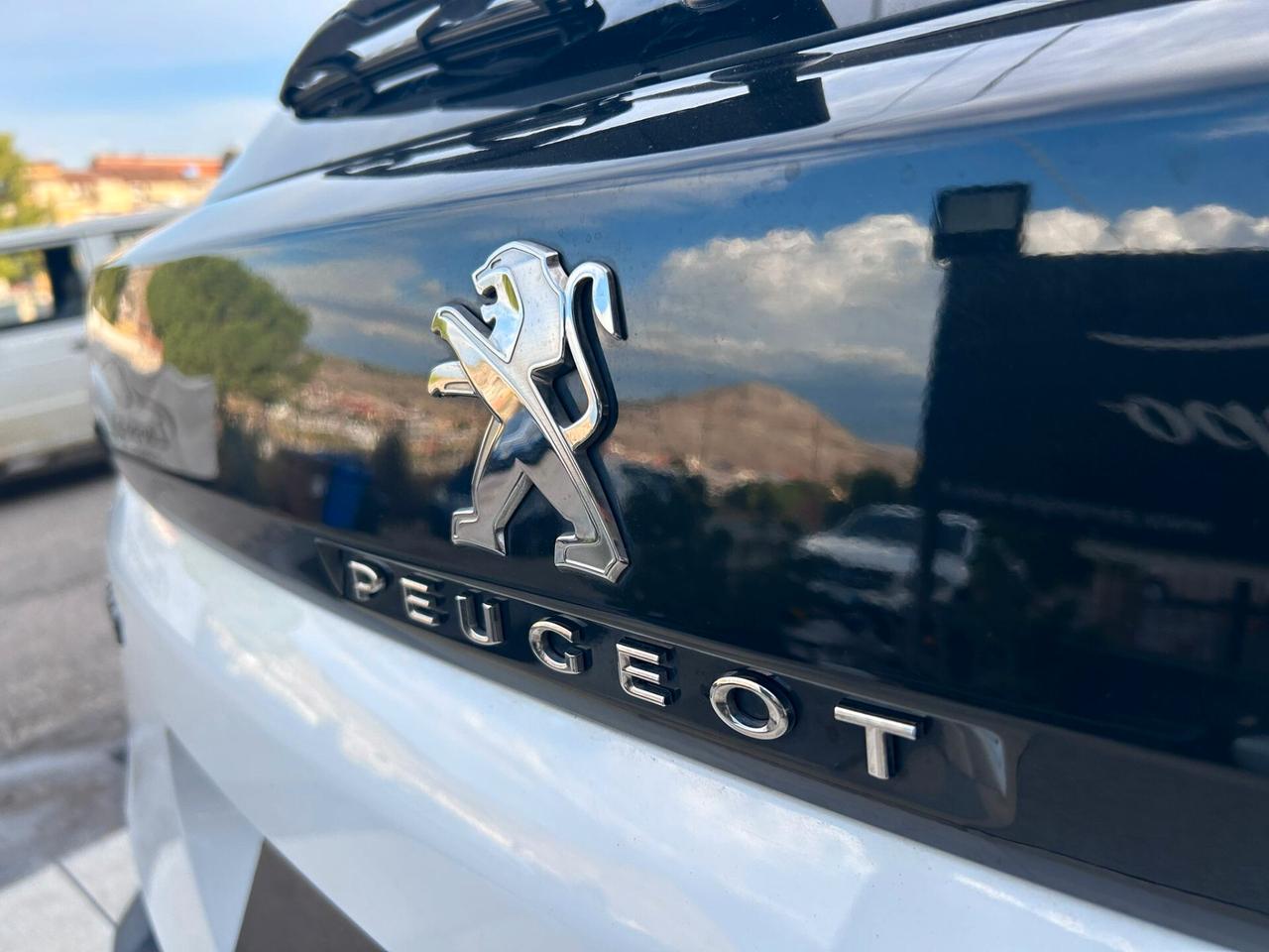 Peugeot 3008 BlueHDi 130 S&S Allure - 09/2018