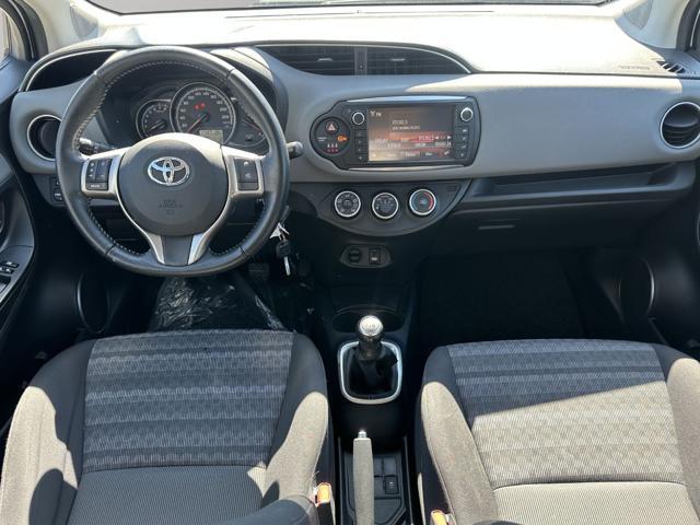 TOYOTA Yaris 1.0 5 porte Active