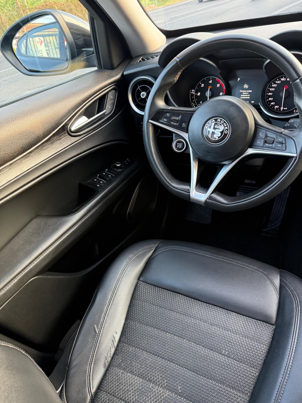 Alfa Romeo Stelvio 2.2 t Super Q4 210cv auto