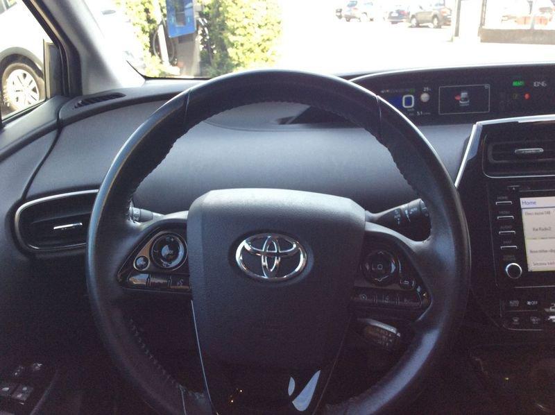 Toyota Prius 1.8 AWD Lounge