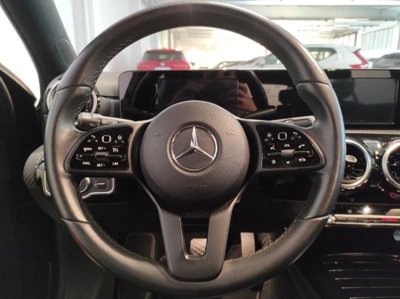 Mercedes-Benz Classe A (W177) A 180 d Automatic Business Extra