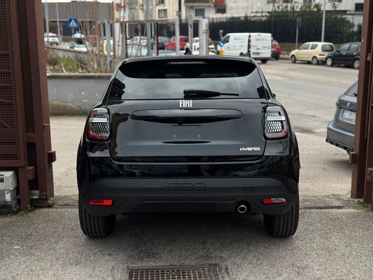 Fiat 600 Hybrid DCT MHEV La Prima