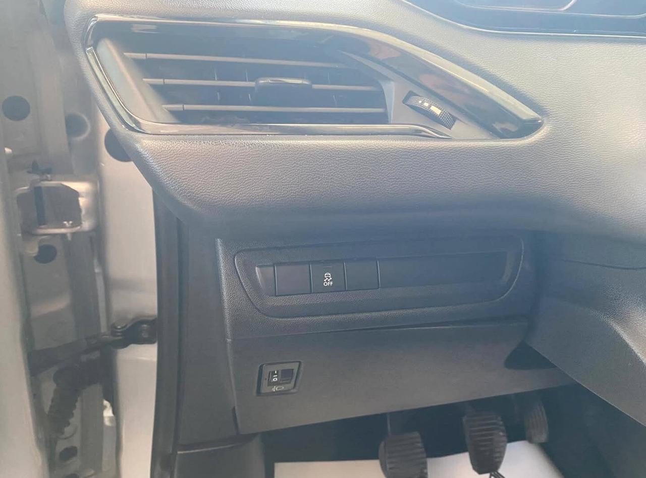 Peugeot 208 BlueHDi 75 S&S 5 porte Active