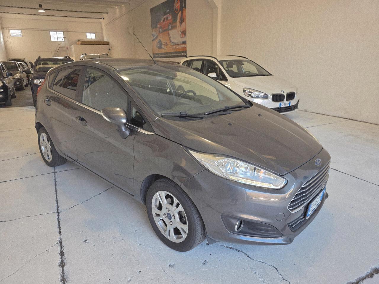 Ford Fiesta 1.4 5p. Bz.- GPL Titanium 1 proprietario