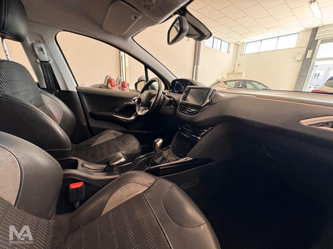 Peugeot 2008 Allure 1.5 HDi 100 92 cv 2015