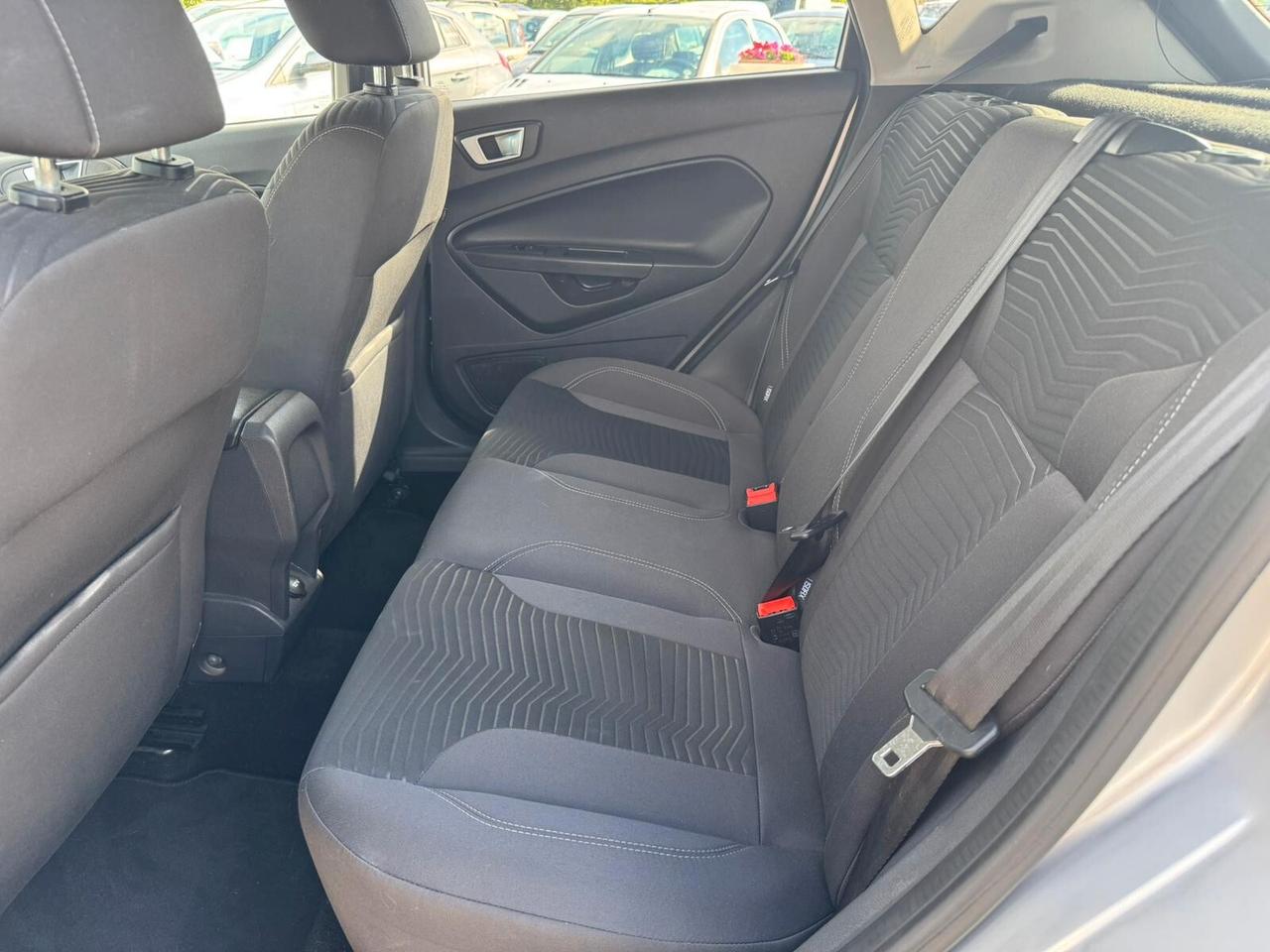 Ford Fiesta 1.0 80CV 5 porte Titanium
