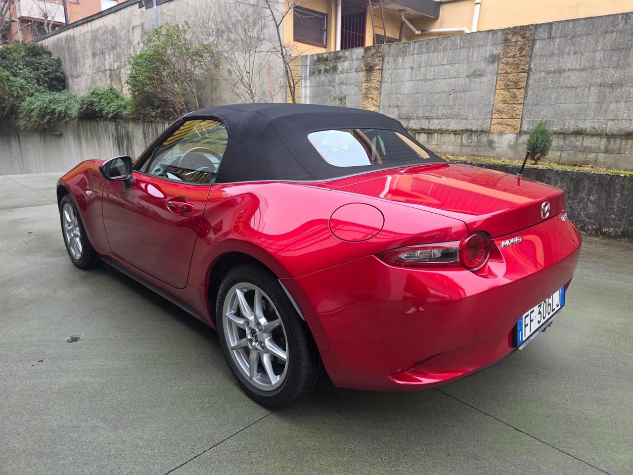 Mazda MX-5 1.5L Skyactiv-G Exceed