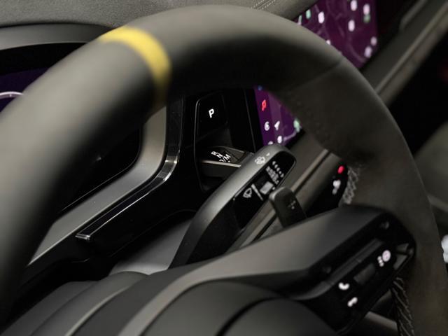 PORSCHE Cayenne Coupé 4.0 V8 Turbo E-Hybrid GT