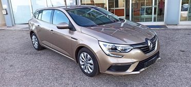 RENAULT Mégane Mégane 1.5 dCi 90 CV SporTour Wave