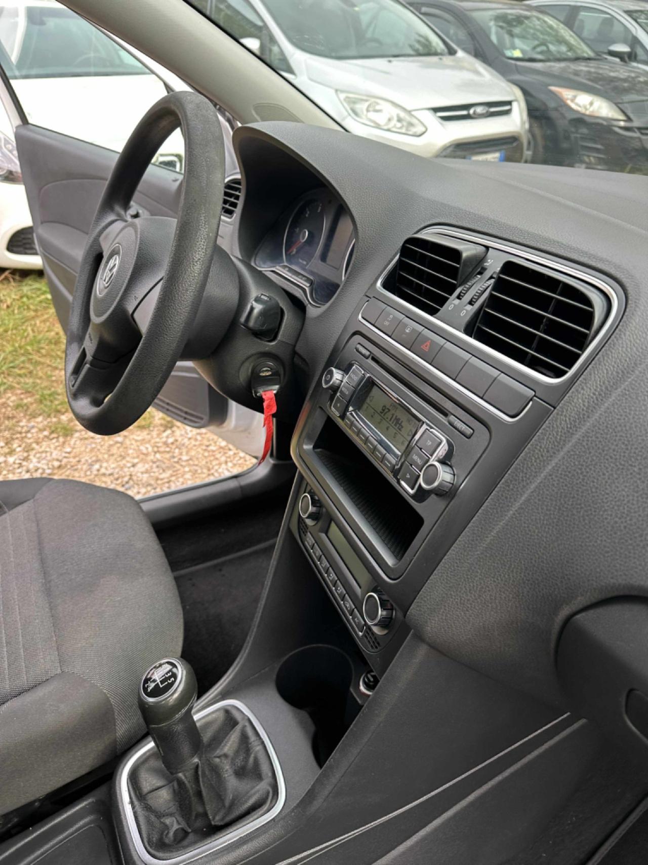 Volkswagen POLO 1.6 TDI DPF 5P NEOPAT KMCERT GARANZ UNICOPR