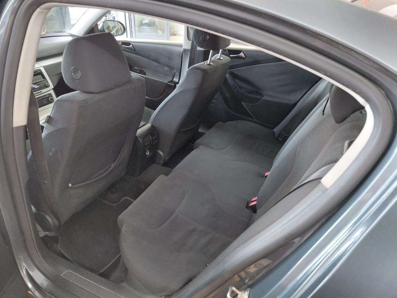 Volkswagen Passat 1.6 TDI DPF BlueMotion