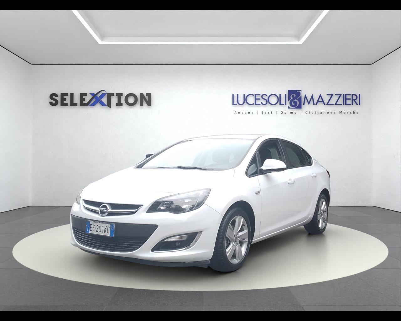 OPEL Astra 4ª serie - Astra 1.4 Turbo 140CV 4 porte Elective Fleet