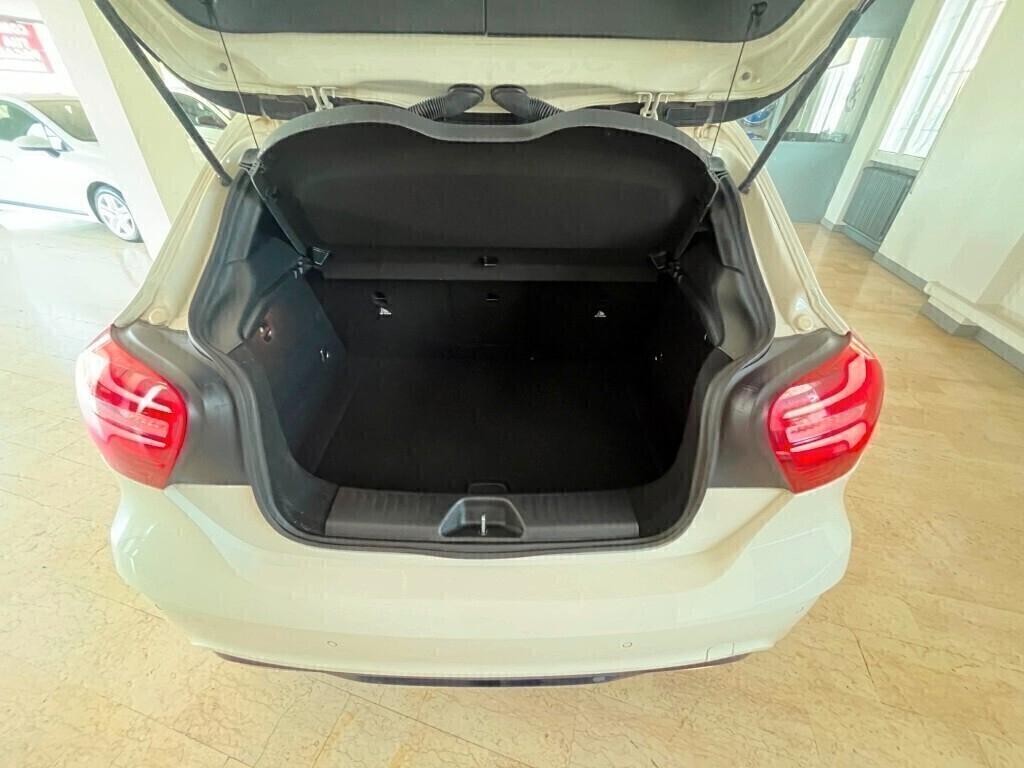 MERCEDES-A 180d Premium