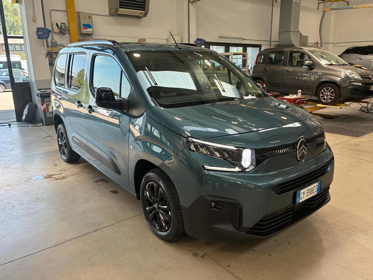 Citroen Berlingo 1.5 cc 15.000 km unico proprietario pari al nuovo