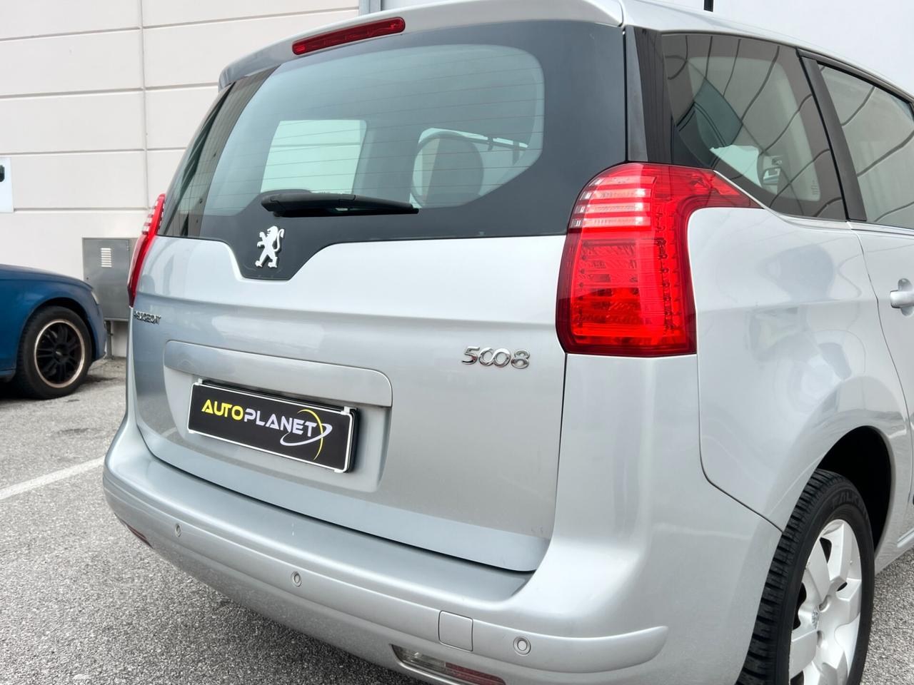 Peugeot 5008 1.6 HDi 112CV Business