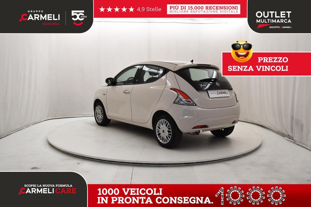 Lancia Ypsilon 5 Porte 1.2 Silver