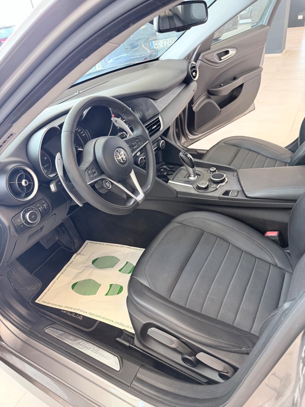 Alfa Romeo Giulia 2.2 Turbodiesel 180 CV AT8 Eco Business