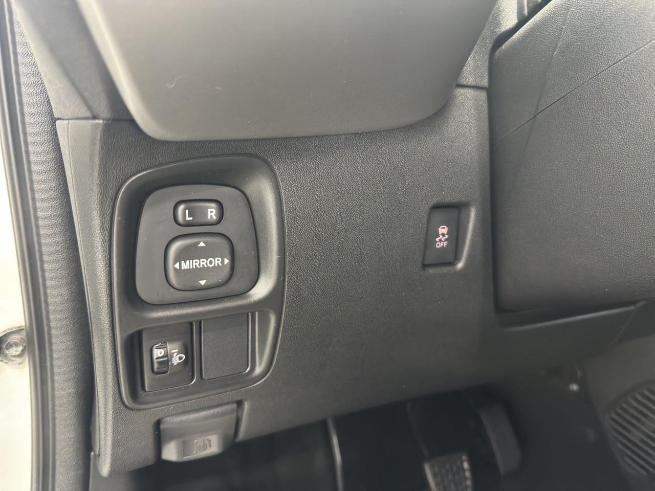 Toyota Aygo 5p 1.0 x-play my15