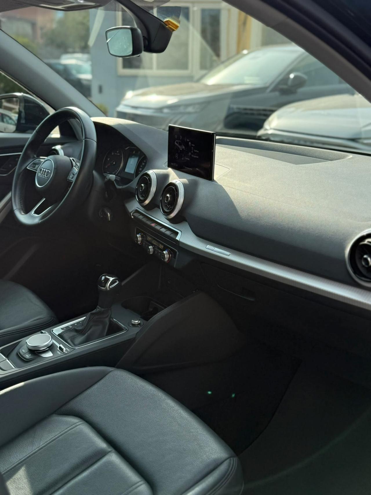 Audi Q2 35 TDI S tronic Business Plus