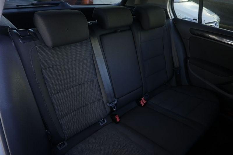 Volkswagen Golf Volkswagen Golf 1.6 TDI DPF DSG 5p. Highline Unicoproprietario