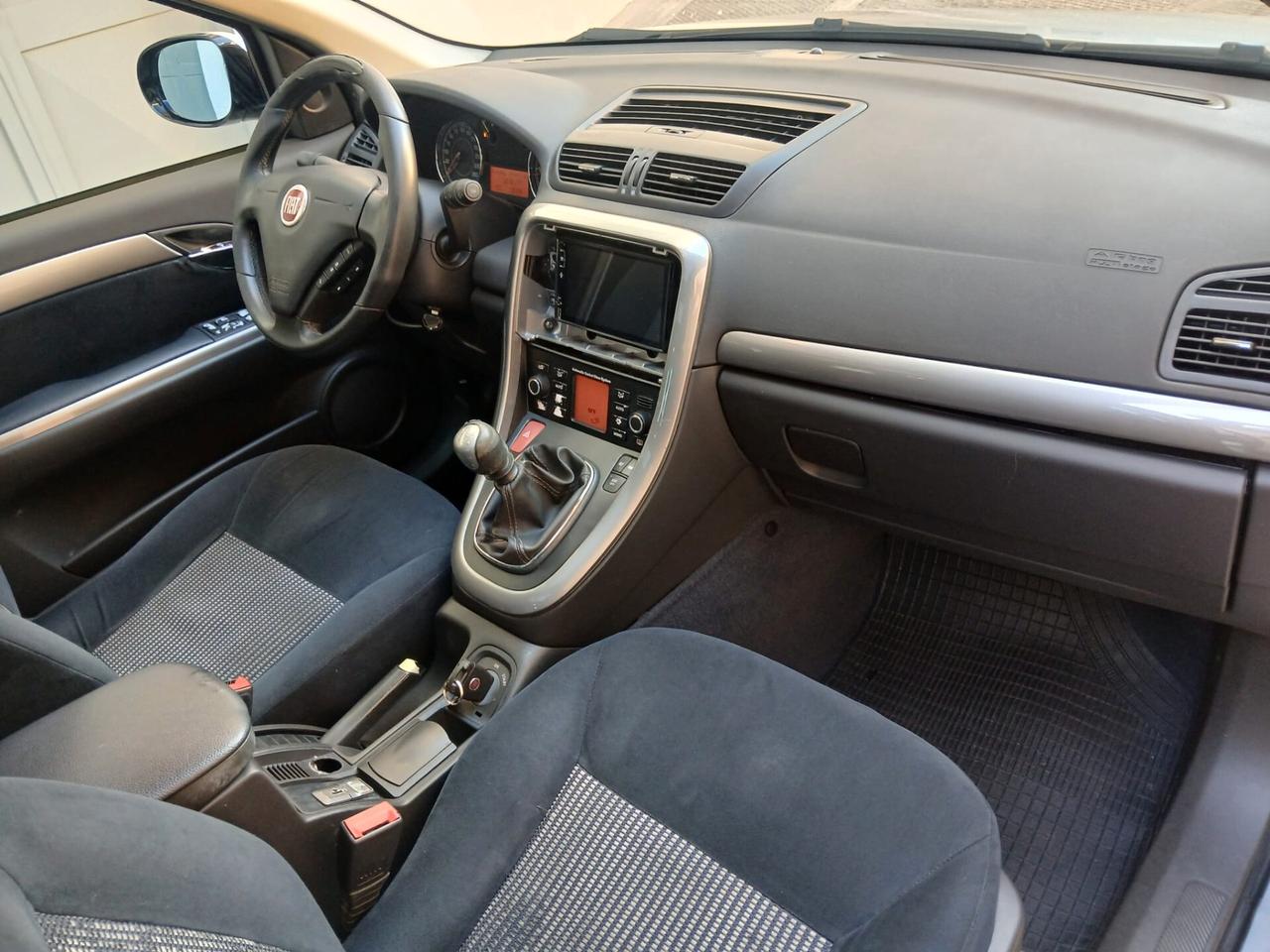Fiat Croma 1.9 Multijet 16V Emotion