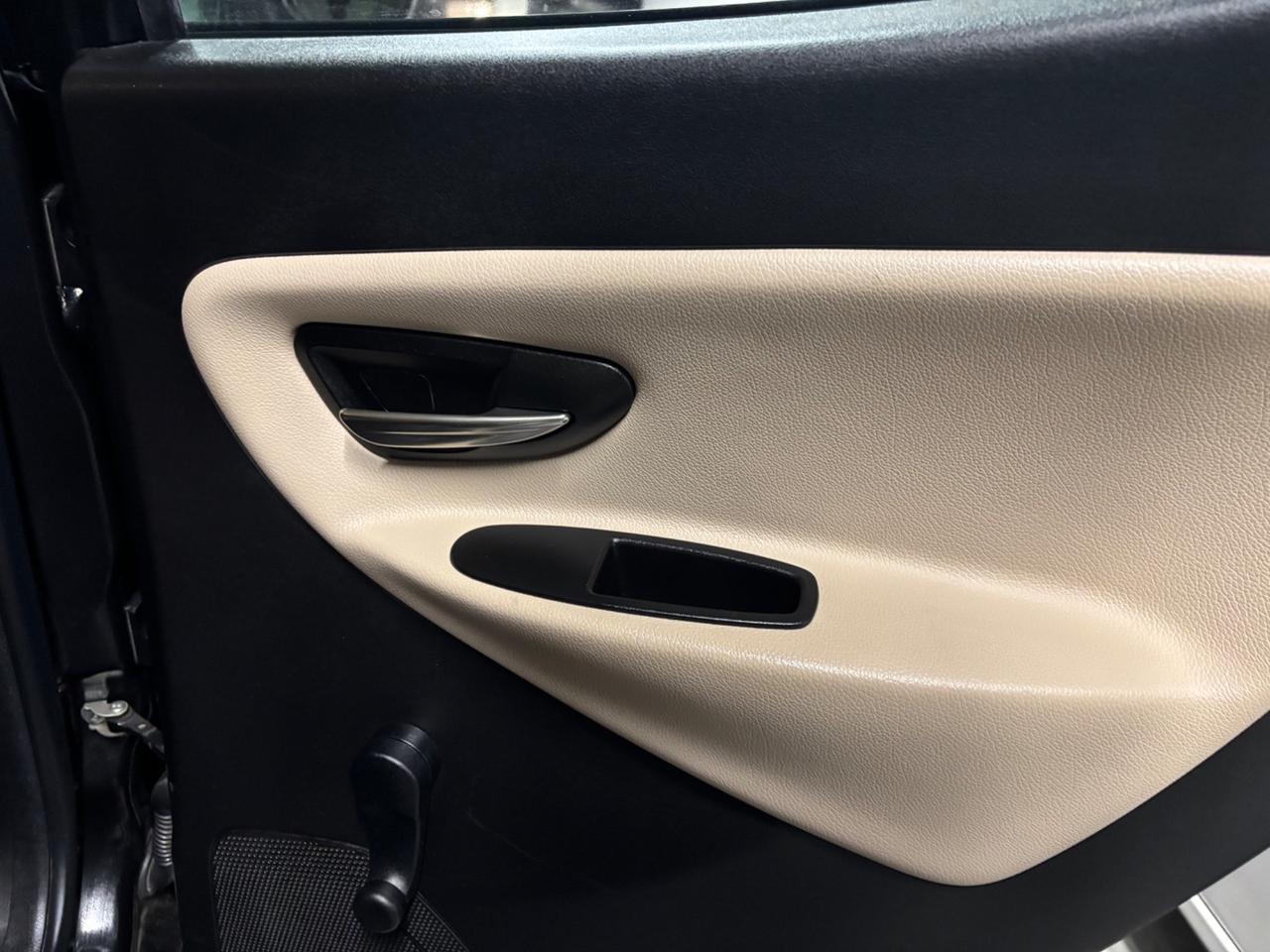 Lancia Ypsilon 1.2 BENZINA OK NEOPATENTATI