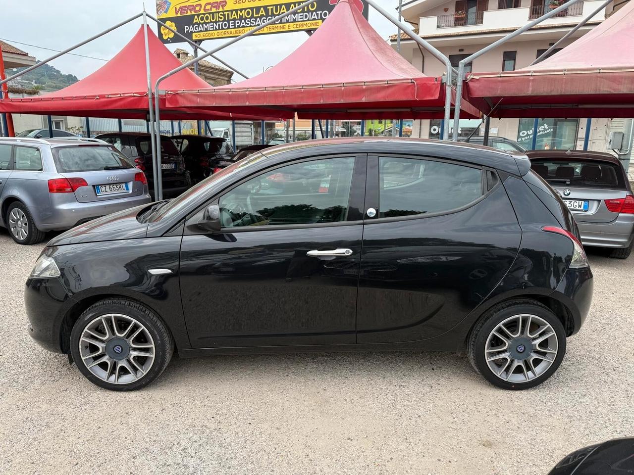 Lancia Ypsilon 1.2 69 CV 5 porte GPL Ecochic Gold