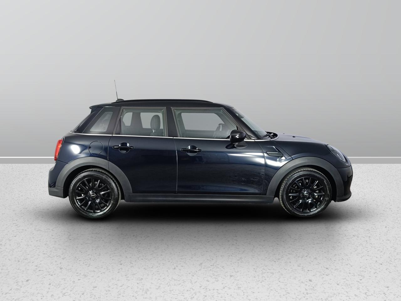 MINI Mini IV F55 2021 5p - Mini 5p 1.5 Cooper Essential auto