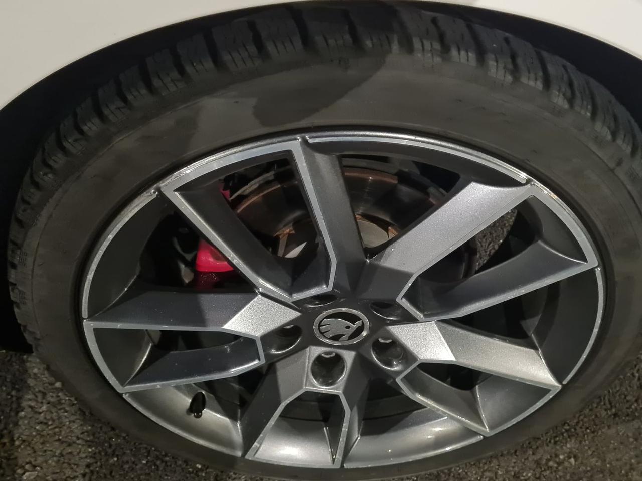 Skoda Octavia 2.0 TDI RS Executive #8258