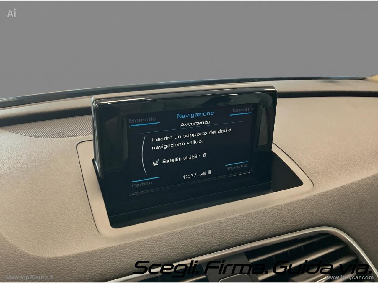 AUDI Q3 2.0 TDI 120CV Business|TETTO|PELLE|MANUALE
