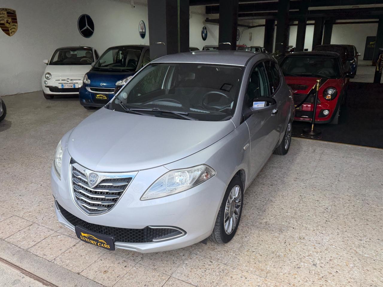 Lancia Ypsilon 1.2 69 CV 100 MILA KM
