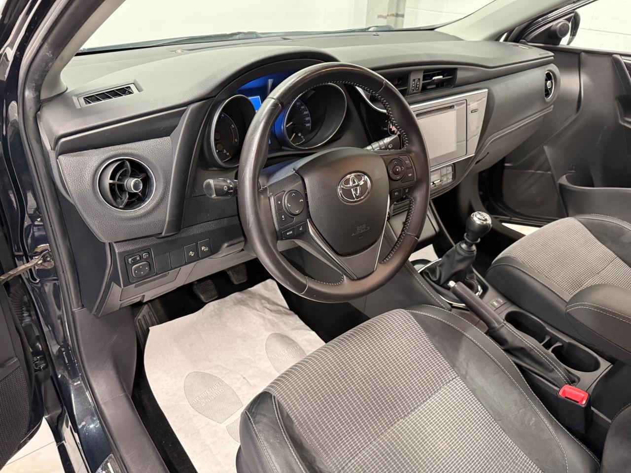 Toyota Auris 1.6 D-4D Active