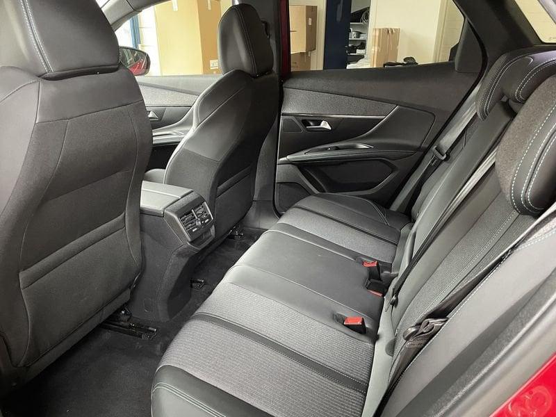 Peugeot 3008 BlueHDI 130 EAT8 S&S Allure Pack