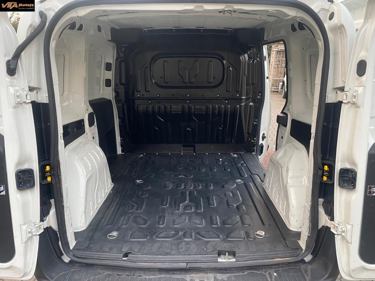 Fiat Doblo 1.6 mjt 16v Pop 90cv- anche x neopatentati