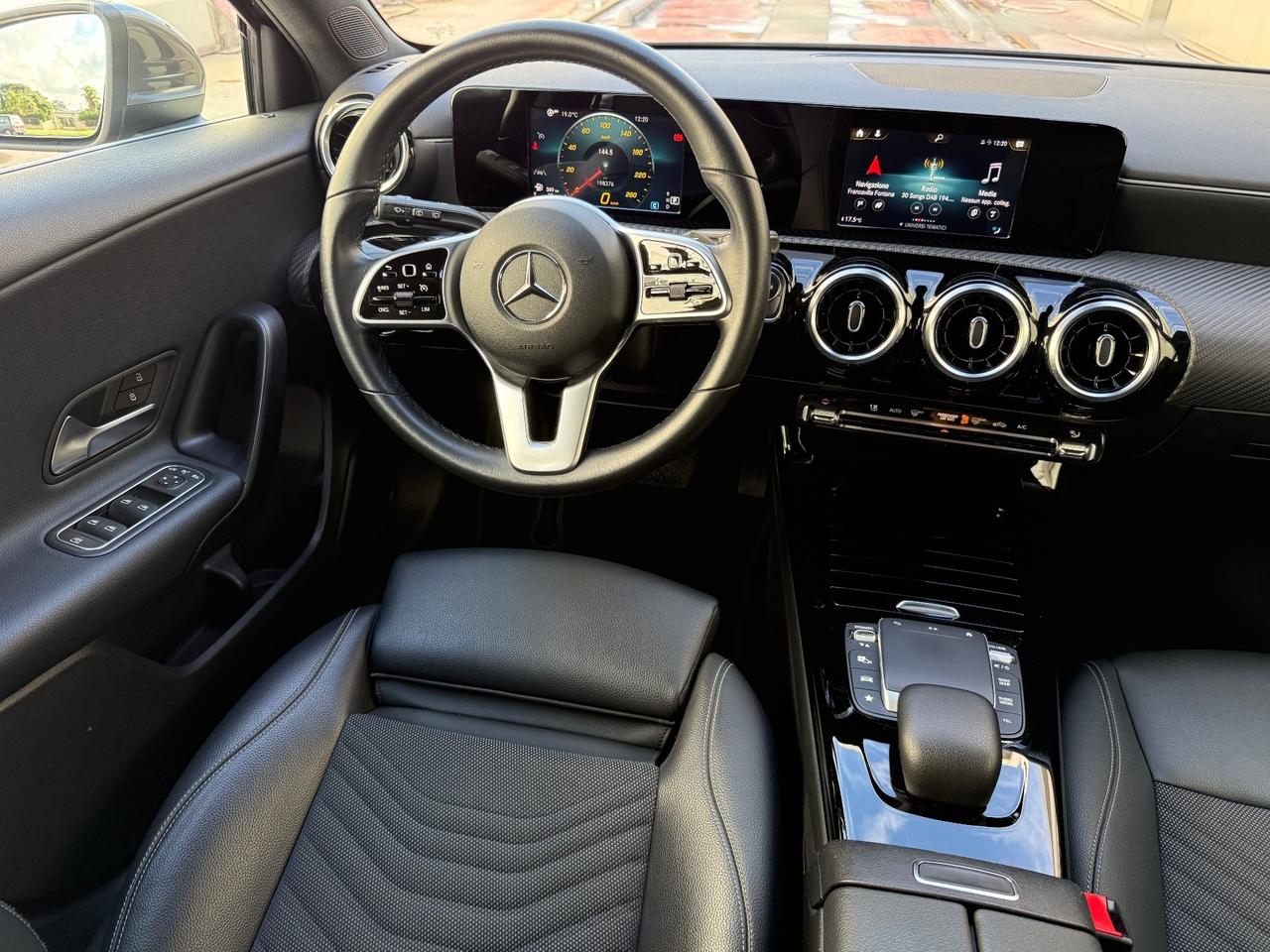 Mercedes-benz A 180 d Automatic Business Extra