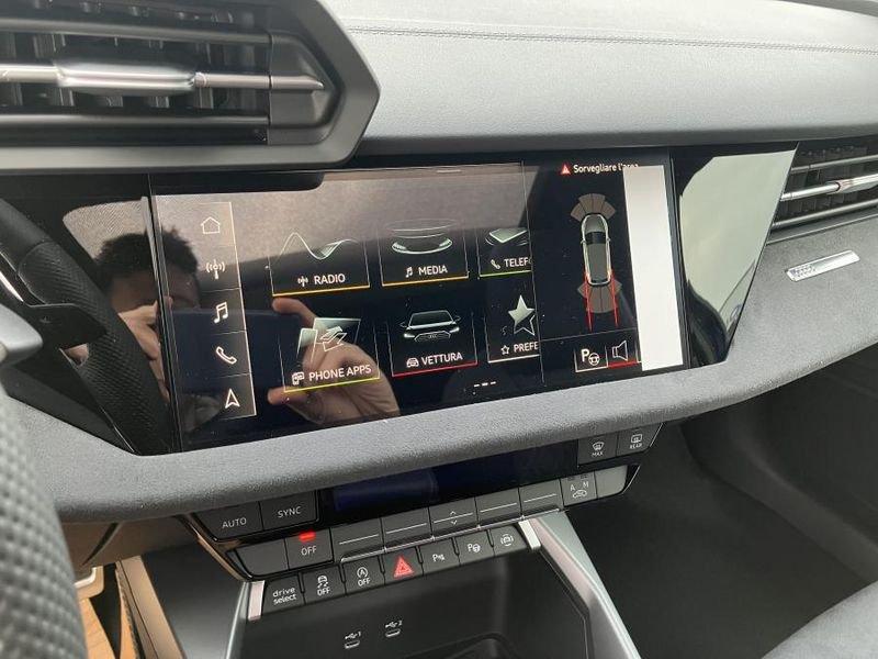 Audi A3 SPB 35 TDI S Tronic S line edition TETTO + 19" + S LINE PLUS