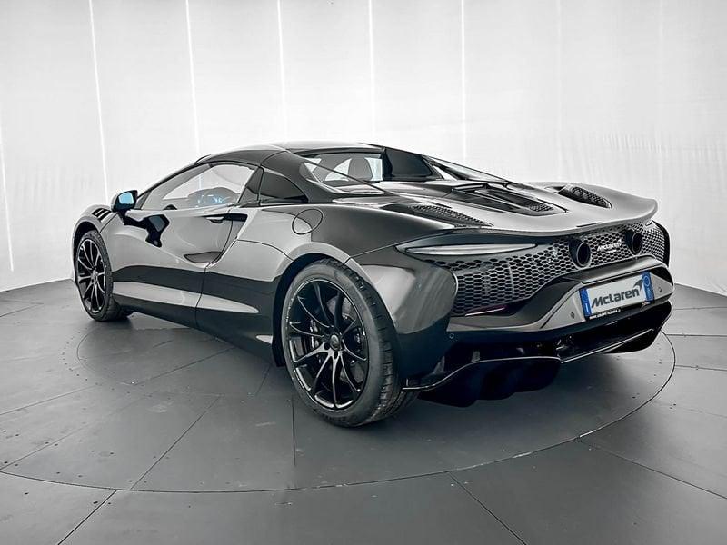 McLaren Artura Artura Spider MY26 - McLaren Milano