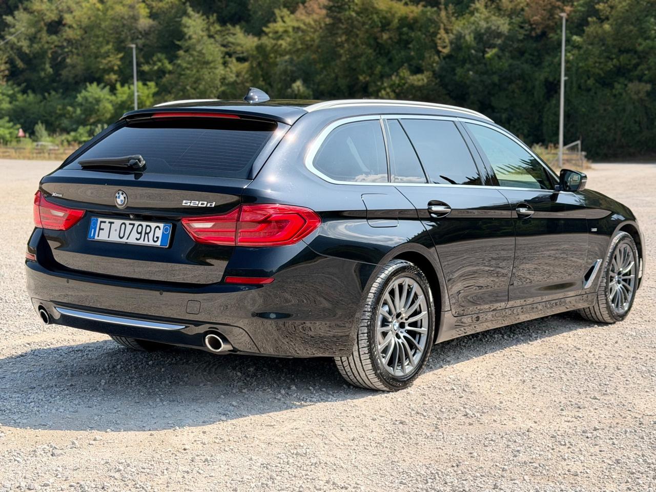 Bmw 520 520d Touring Luxury X-Drive