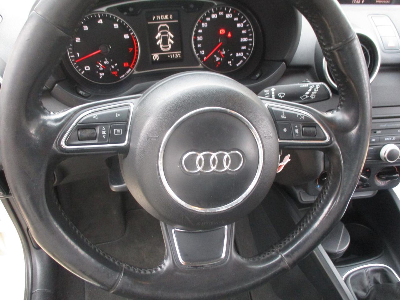 Audi A1 SPB 1.2 TFSI BZ/GPL MOLTO BELLA 2012