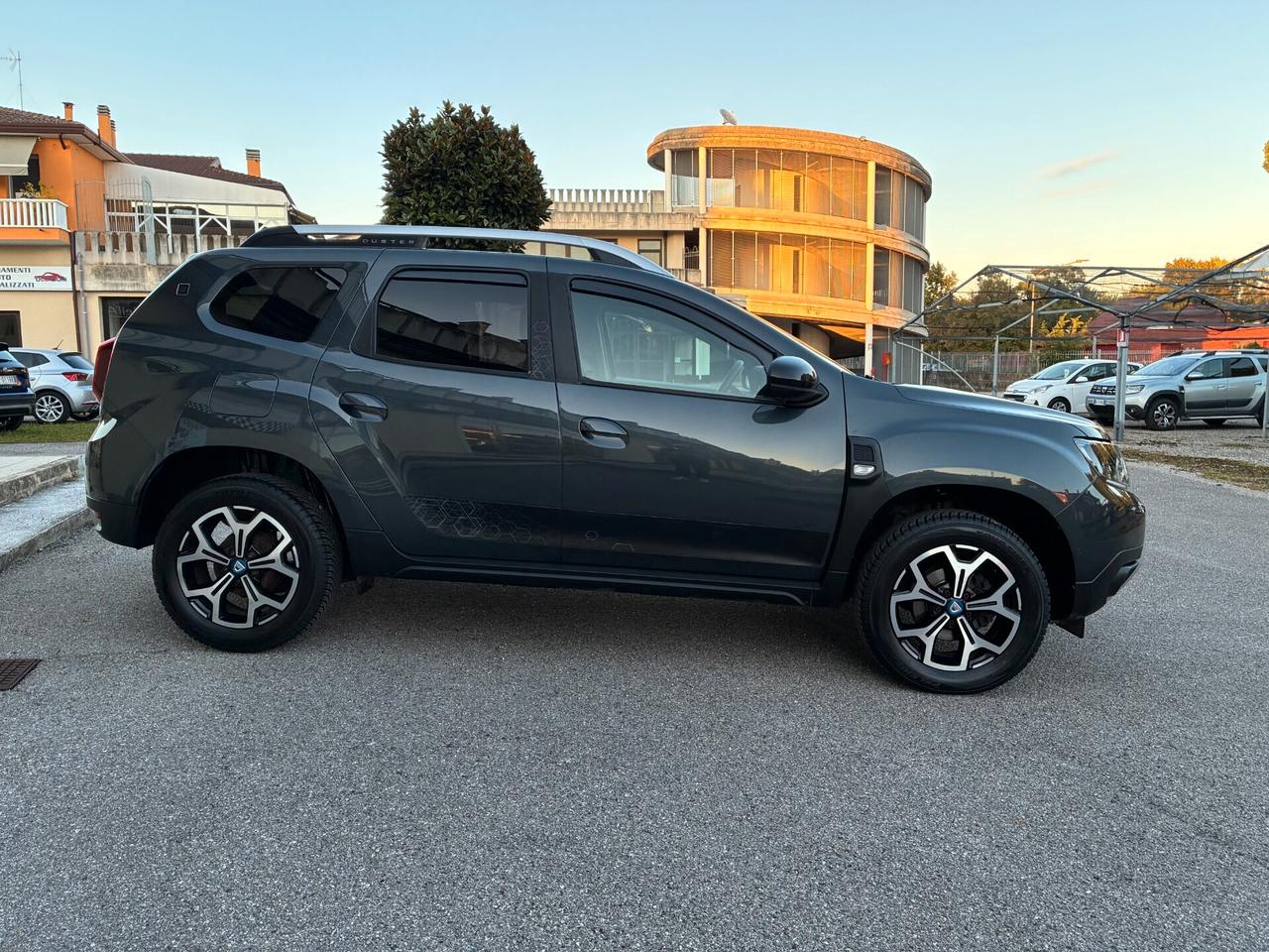 Dacia Duster 1.0 TCe 100 CV ECO-G 4x2 15th Anniversary