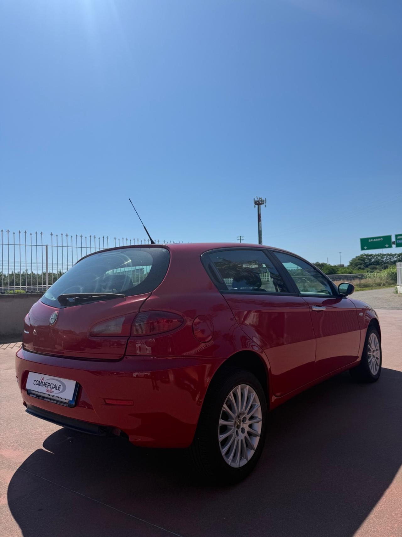 Alfa Romeo 147 1.9 JTD (120)