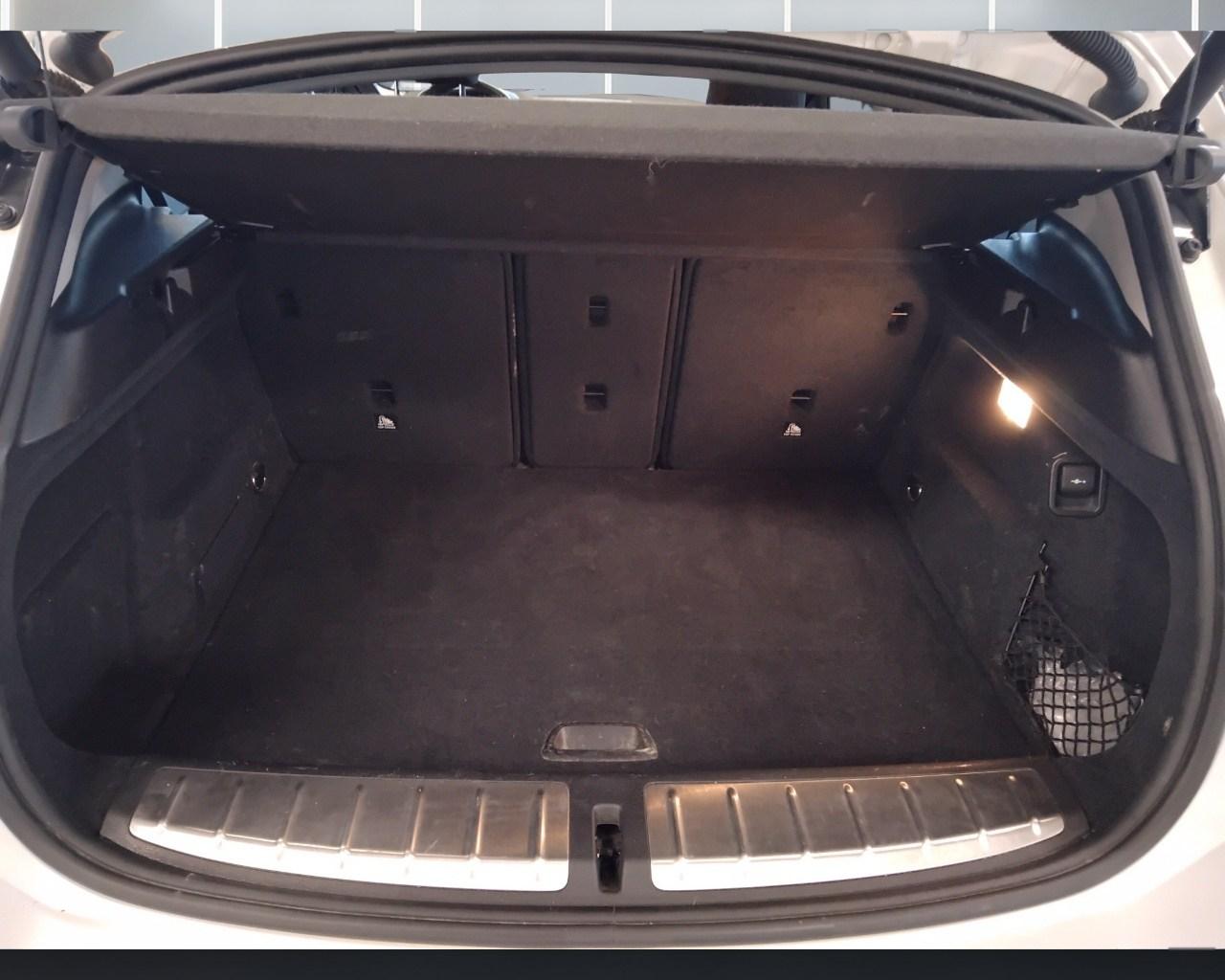 BMW X2 F39 - X2 sdrive18d Business X auto