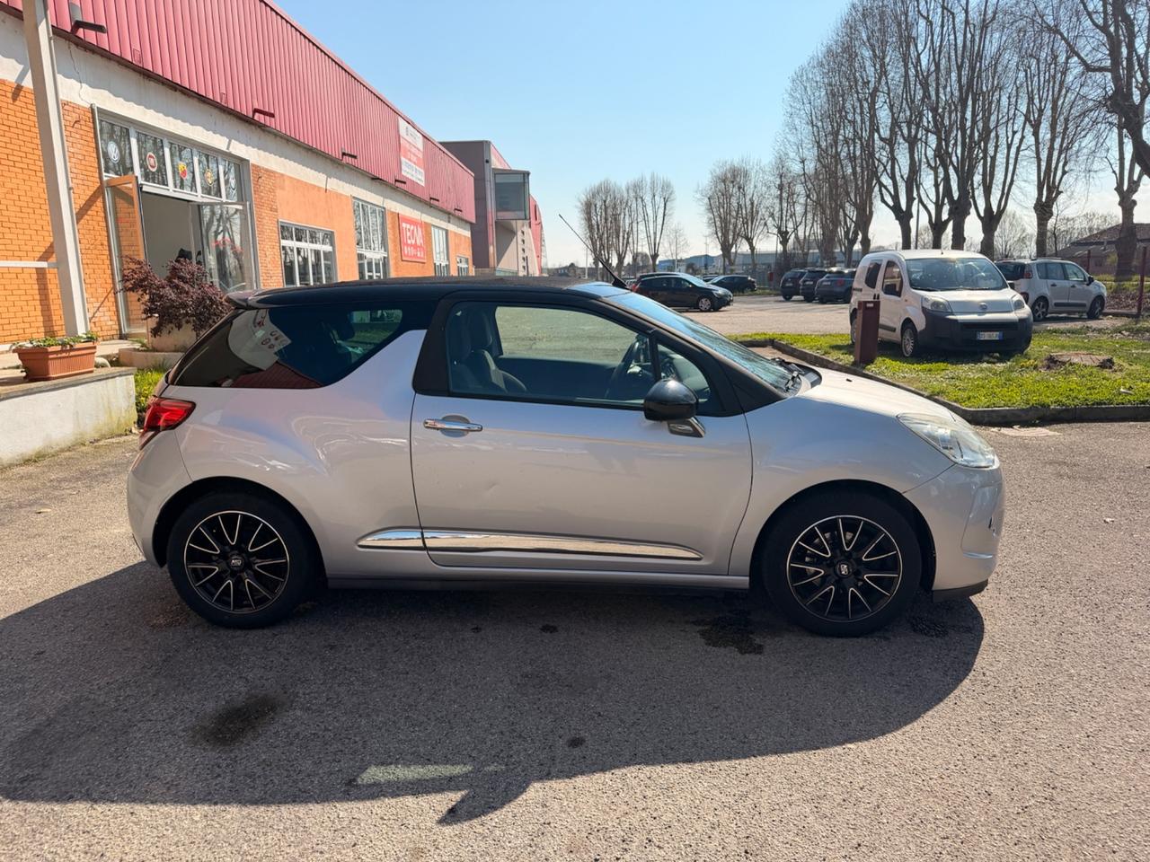 Ds DS3 3 1.2 VTi 82 Chic Cabrio