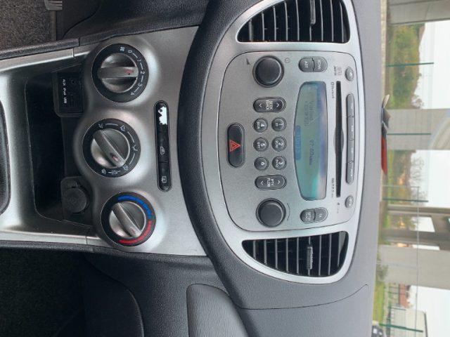 HYUNDAI i10 1.1 12V Fiorucci Soft Top