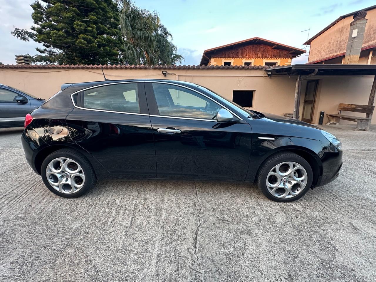 Alfa Romeo Giulietta 1.6 JTDm 120 CV Sport Carbon Edition